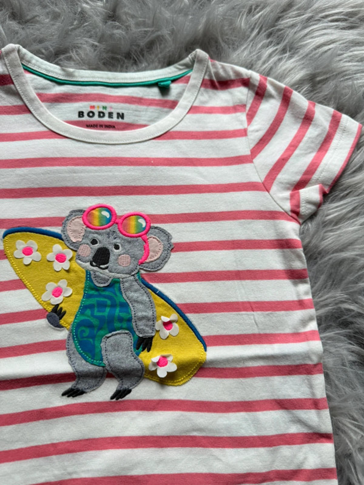 Nwot’s Ex-Boden Summer Surfing Koala Short Sleeve Top - Girls 3-4 Years Little Ones Preloved. Preloved Kids & Children’s Gently Used Clothing. Second Hand Baby, Girls & Boys Clothes. UK Postage