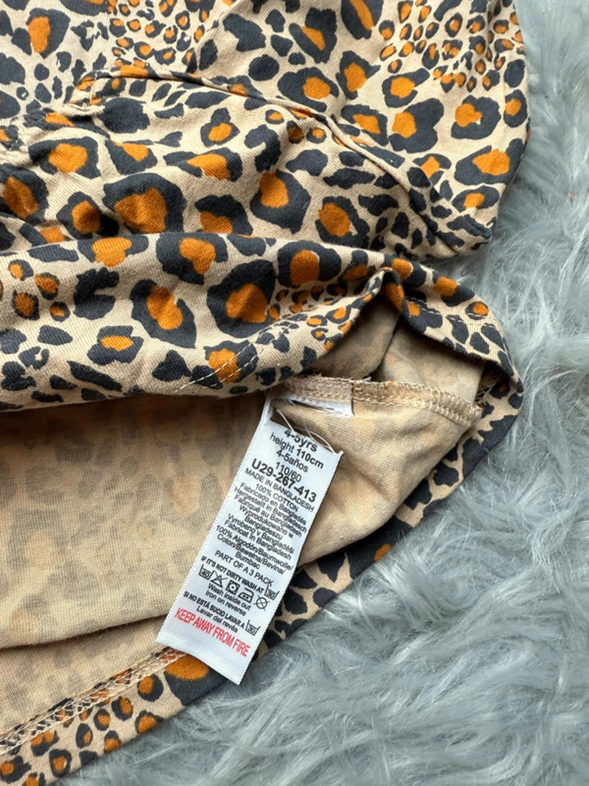 Nwot’s Ex-Next Animal Print Top - Girls 4-5 Years Little Ones Preloved. Preloved Kids & Children’s Gently Used Clothing. Second Hand Baby, Girls & Boys Clothes. UK Postage