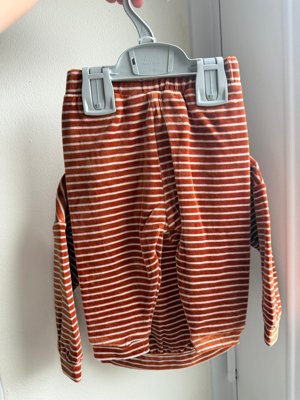 NEW Ex M*S Crocodile Velour Outfit - Baby Boys 6-9 Months