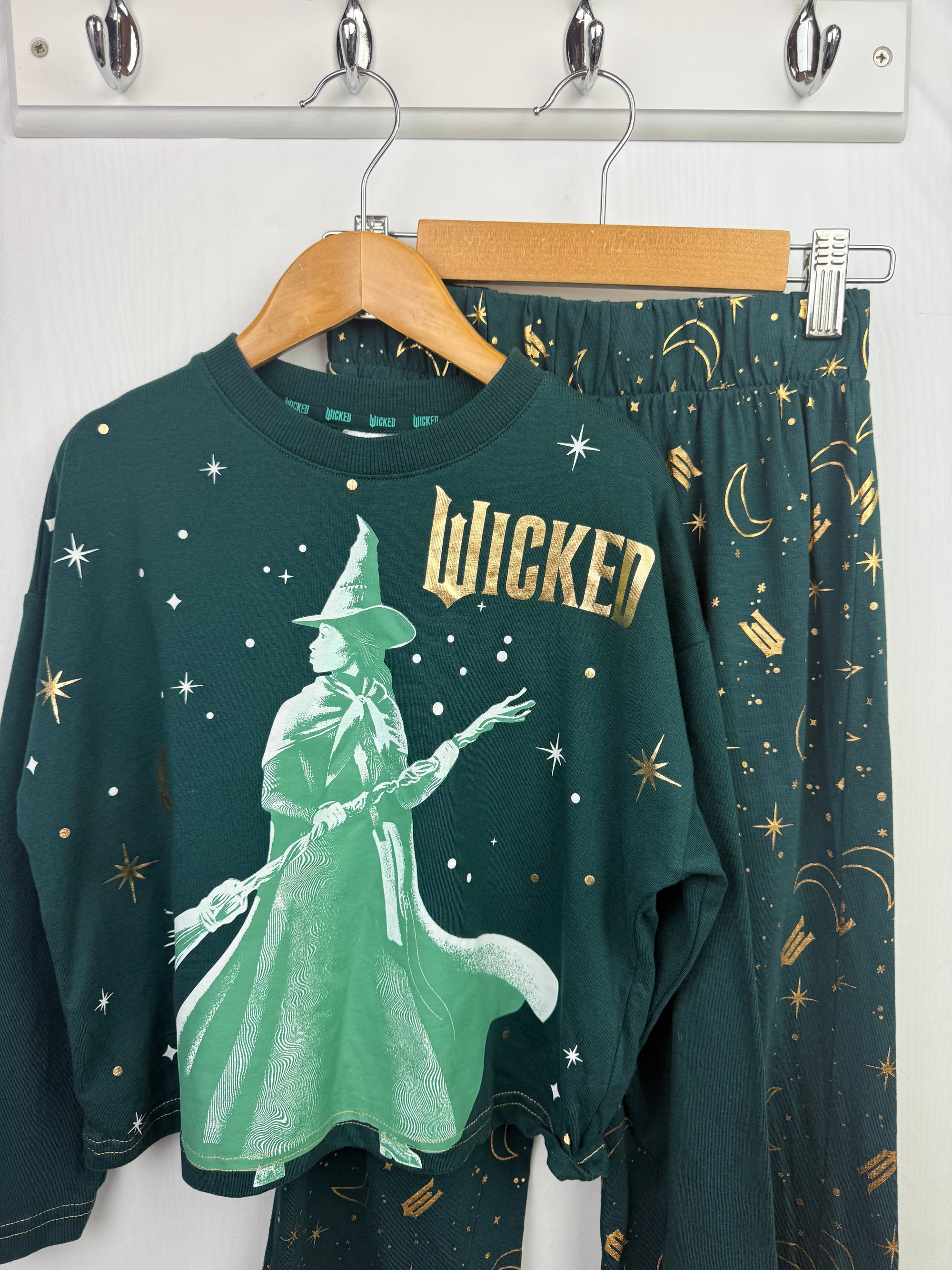 NEW F&F Green Wicked Pyjama Set - Girls 6-7 Years