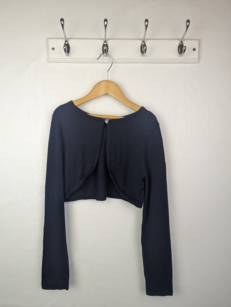 H&M Cropped Navy Cardigan 6-8y H&M Used, Preloved, Preworn & Second Hand Baby, Kids & Children's Clothing UK Online. Cheap affordable. Brands including Next, Joules, Nutmeg Morrisons, TU, F&F, H&M.