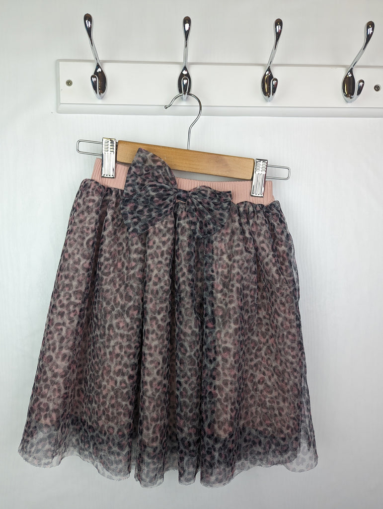 Shein Animal Print Skirt 5-6y Shein Used, Preloved, Preworn & Second Hand Baby, Kids & Children's Clothing UK Online. Cheap affordable. Brands including Next, Joules, Nutmeg Morrisons, TU, F&F, H&M.