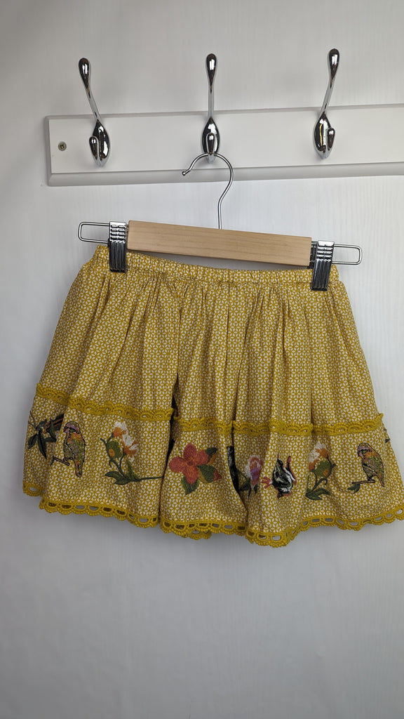 NEXT Girls Bird Skirt 12-18m Next Used, Preloved, Preworn & Second Hand Baby, Kids & Children's Clothing UK Online. Cheap affordable. Brands including Next, Joules, Nutmeg Morrisons, TU, F&F, H&M.