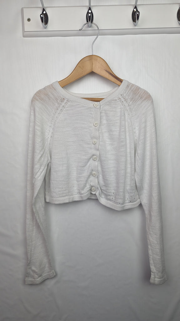 Mothercare white cardigan 7 years Mothercare Used, Preloved, Preworn & Second Hand Baby, Kids & Children's Clothing UK Online. Cheap affordable. Brands including Next, Joules, Nutmeg Morrisons, TU, F&F, H&M.