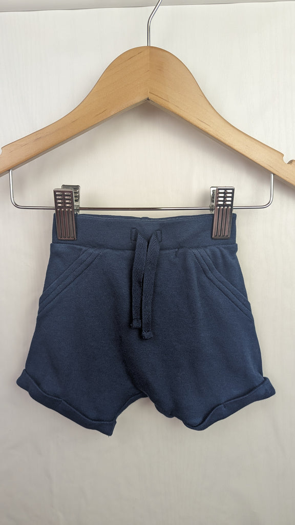 NEW F&F Blue Shorts 9-12m F&F Used, Preloved, Preworn & Second Hand Baby, Kids & Children's Clothing UK Online. Cheap affordable. Brands including Next, Joules, Nutmeg, TU, F&F, H&M.