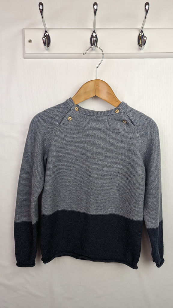 H&M Grey Two Tone Jumper 18-24m H&M Used, Preloved, Preworn & Second Hand Baby, Kids & Children's Clothing UK Online. Cheap affordable. Brands including Next, Joules, Nutmeg, TU, F&F, H&M.