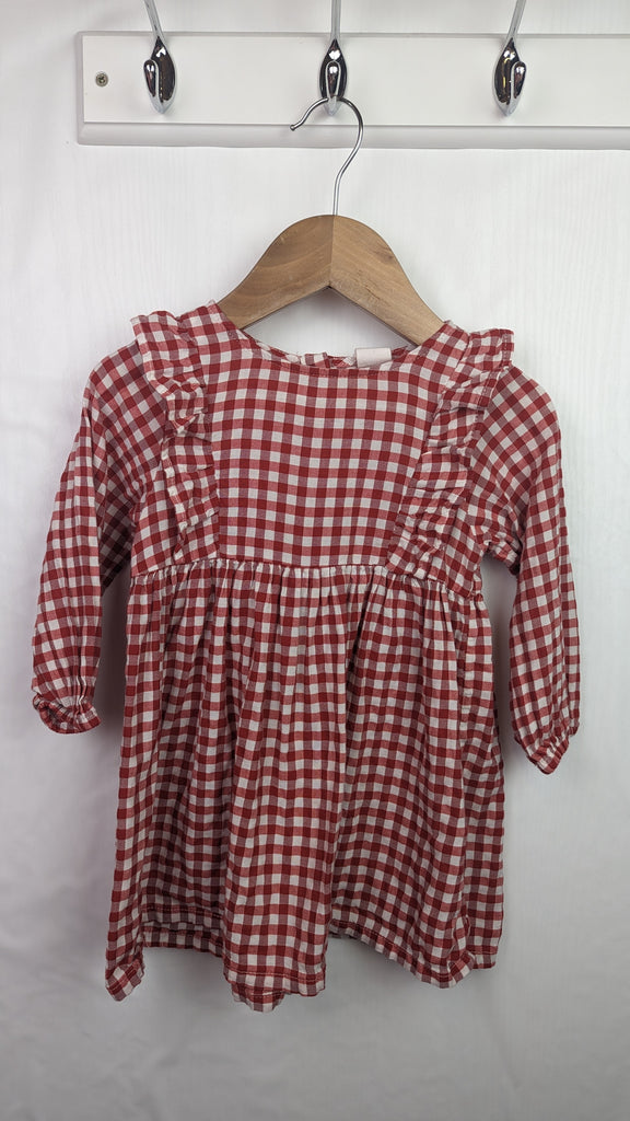 H&M Red Plaid Dress 9-12m H&M Used, Preloved, Preworn & Second Hand Baby, Kids & Children's Clothing UK Online. Cheap affordable. Brands including Next, Joules, Nutmeg Morrisons, TU, F&F, H&M.