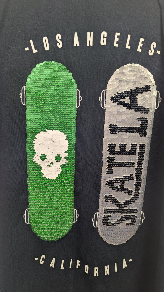 H&M Skateboard Sequin Top - Boys 12-14 Years H&M Used, Preloved, Preworn & Second Hand Baby, Kids & Children's Clothing UK Online. Cheap affordable. Brands including Next, Joules, Nutmeg Morrisons, TU, F&F, H&M.