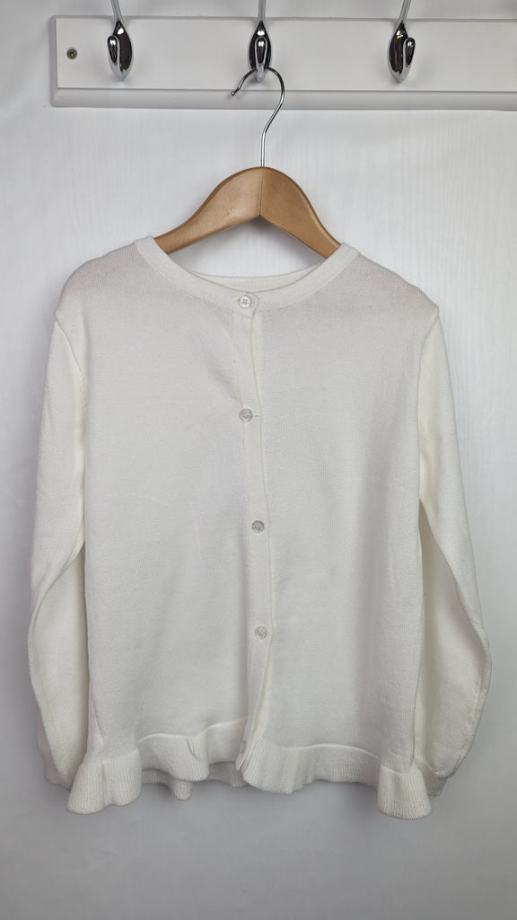 Primark Cream Cardigan - Girls 6-7 Years Primark Used, Preloved, Preworn & Second Hand Baby, Kids & Children's Clothing UK Online. Cheap affordable. Brands including Next, Joules, Nutmeg, TU, F&F, H&M.