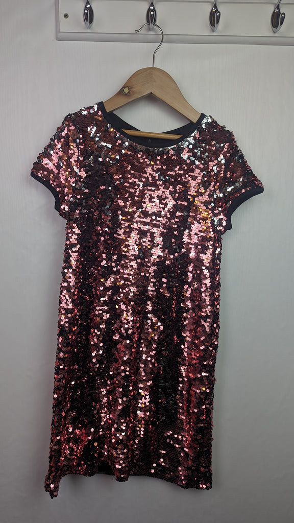 Primark Pink & Silver Sequin Dress - Girls 8-9 Years Primark Used, Preloved, Preworn & Second Hand Baby, Kids & Children's Clothing UK Online. Cheap affordable. Brands including Next, Joules, Nutmeg, TU, F&F, H&M.