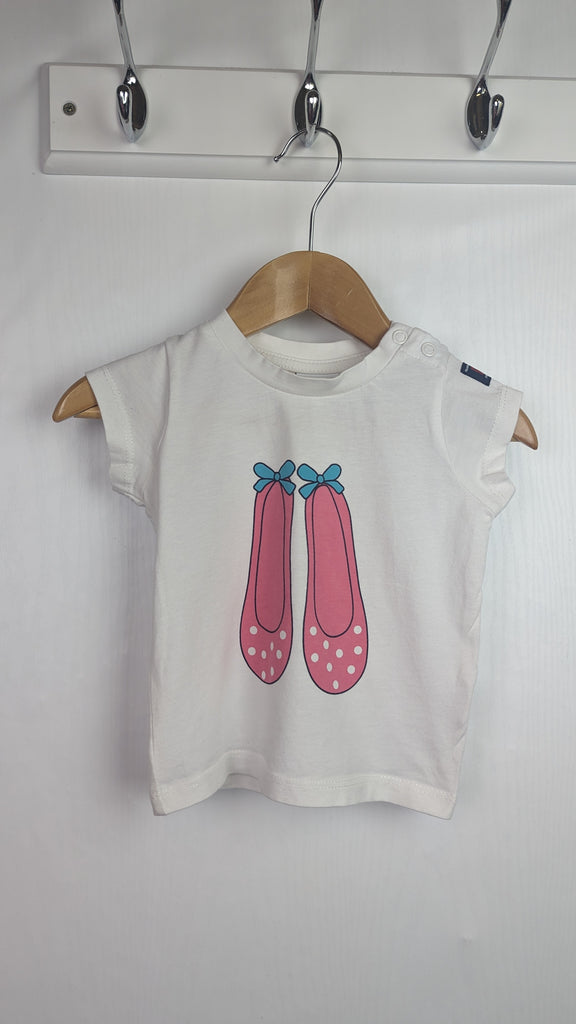 Polarn O. Pyret Ballet Shoes Top - Girls 4-6 Months Polarn O. Pyret Used, Preloved, Preworn & Second Hand Baby, Kids & Children's Clothing UK Online. Cheap affordable. Brands including Next, Joules, Nutmeg, TU, F&F, H&M.