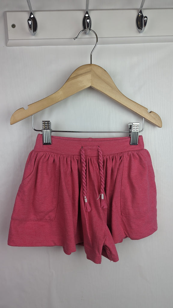 Evie Angel Pink Shorts - Girls 3 Years Evie Angel Used, Preloved, Preworn & Second Hand Baby, Kids & Children's Clothing UK Online. Cheap affordable. Brands including Next, Joules, Nutmeg, TU, F&F, H&M.