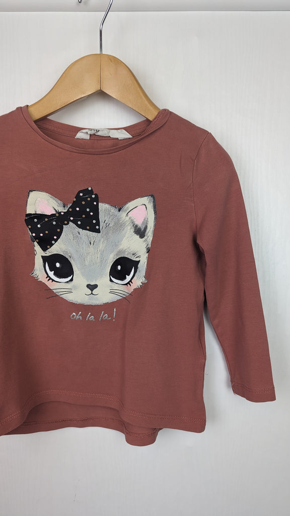 H&M Long Sleeve Kitten Top - Girls 18-24 Months H&M Used, Preloved, Preworn & Second Hand Baby, Kids & Children's Clothing UK Online. Cheap affordable. Brands including Next, Joules, Nutmeg, TU, F&F, H&M.