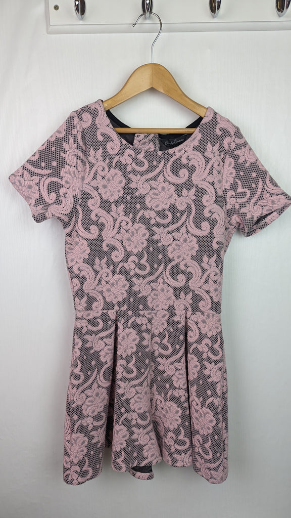 Matalan Pink Floral Playsuit - Girls 10-11 Years Matalan Used, Preloved, Preworn & Second Hand Baby, Kids & Children's Clothing UK Online. Cheap affordable. Brands including Next, Joules, Nutmeg, TU, F&F, H&M.