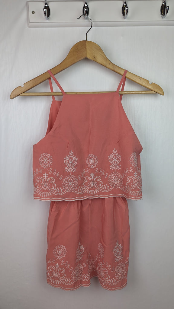 New Look Peach Playsuit - Girls 9 Years New Look Used, Preloved, Preworn & Second Hand Baby, Kids & Children's Clothing UK Online. Cheap affordable. Brands including Next, Joules, Nutmeg, TU, F&F, H&M.