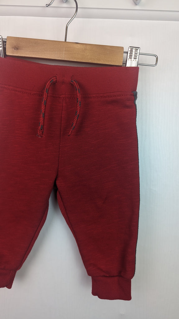 Primark Red Joggers - Baby Boys 3-6 Months Primark Used, Preloved, Preworn & Second Hand Baby, Kids & Children's Clothing UK Online. Cheap affordable. Brands including Next, Joules, Nutmeg Morrisons, TU, F&F, H&M.