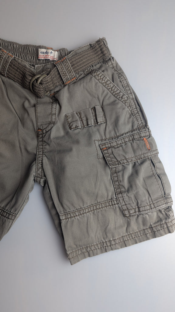 Primark Early Days Cargo Shorts - Boys 18-23 Months Early Days by Primark Used, Preloved, Preworn & Second Hand Baby, Kids & Children's Clothing UK Online. Cheap affordable. Brands including Next, Joules, Nutmeg Morrisons, TU, F&F, H&M.