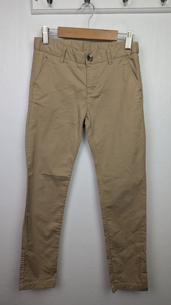 H&M Tan Chino Trousers - Boys 9-10 Years H&M Used, Preloved, Preworn & Second Hand Baby, Kids & Children's Clothing UK Online. Cheap affordable. Brands including Next, Joules, Nutmeg Morrisons, TU, F&F, H&M.