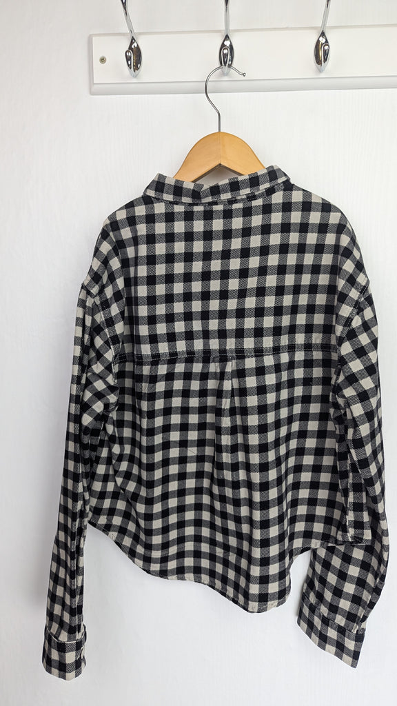 Zara Cord Black & White Gingham Shirt - Girls 11-12 Years Zara Used, Preloved, Preworn & Second Hand Baby, Kids & Children's Clothing UK Online. Cheap affordable. Brands including Next, Joules, Nutmeg Morrisons, TU, F&F, H&M.