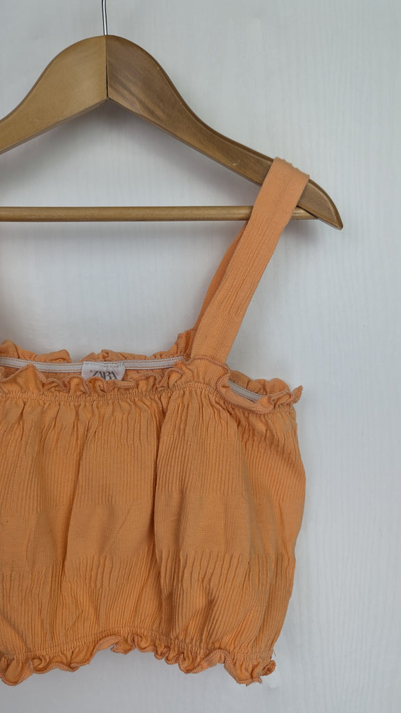 Zara Orange Scrunched Crop Top - Girls 11-12 Years Zara Used, Preloved, Preworn & Second Hand Baby, Kids & Children's Clothing UK Online. Cheap affordable. Brands including Next, Joules, Nutmeg Morrisons, TU, F&F, H&M.