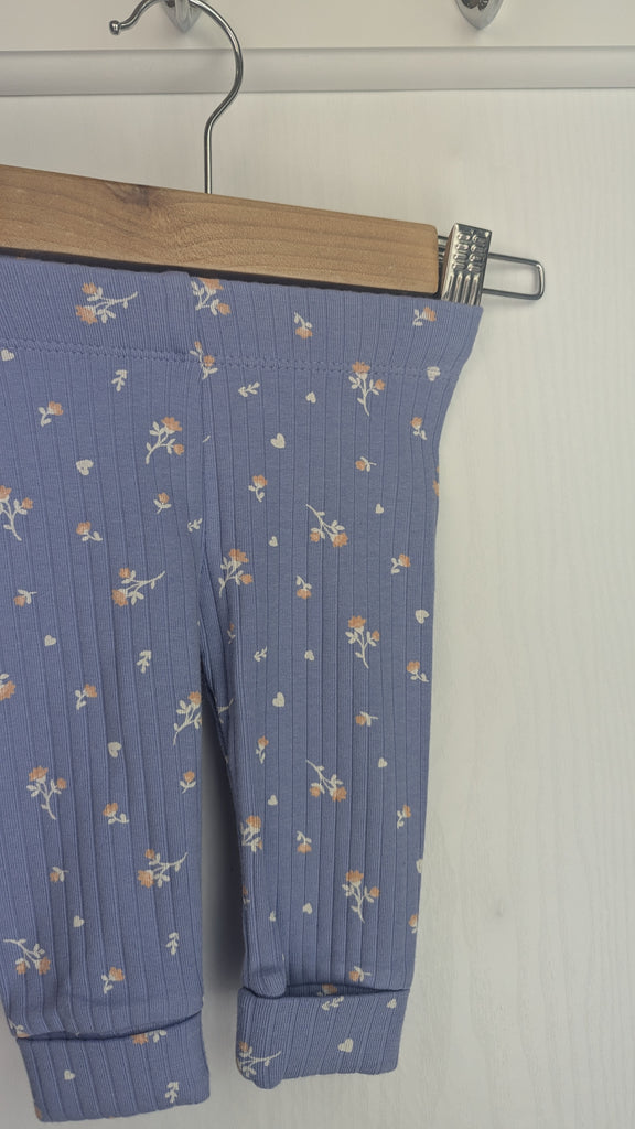 Nutmeg Blue Floral Ribbed Leggings - Girls 0-3 Months Nutmeg Used, Preloved, Preworn & Second Hand Baby, Kids & Children's Clothing UK Online. Cheap affordable. Brands including Next, Joules, Nutmeg Morrisons, TU, F&F, H&M.