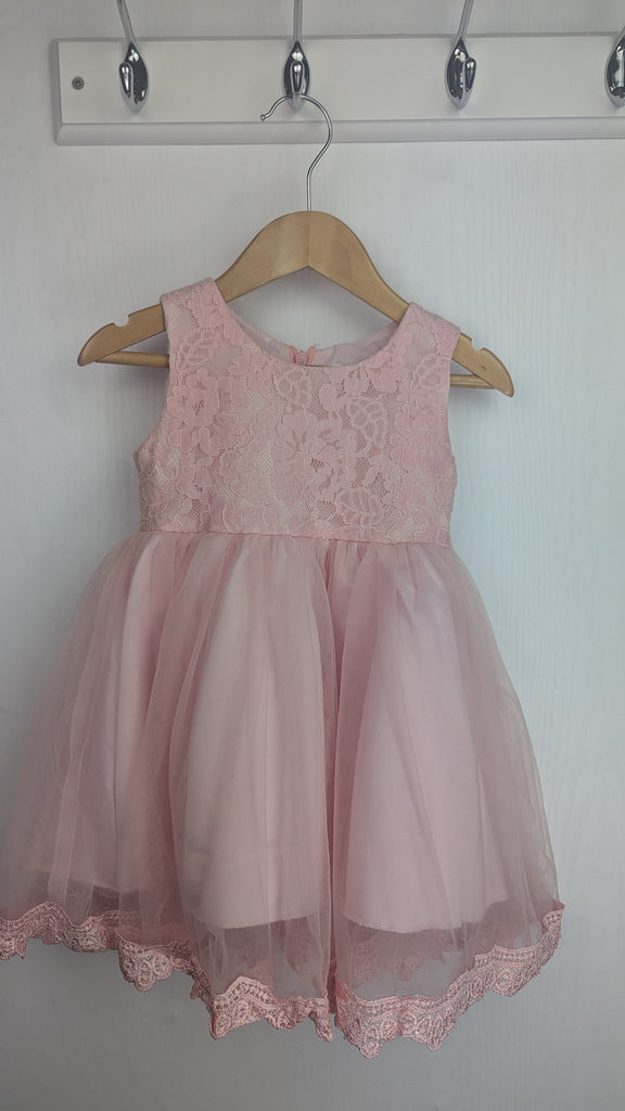 Iefiel Pink Floral Mesh Dress - Baby Girls 6-12 Months IEFIEL Used, Preloved, Preworn & Second Hand Baby, Kids & Children's Clothing UK Online. Cheap affordable. Brands including Next, Joules, Nutmeg Morrisons, TU, F&F, H&M.