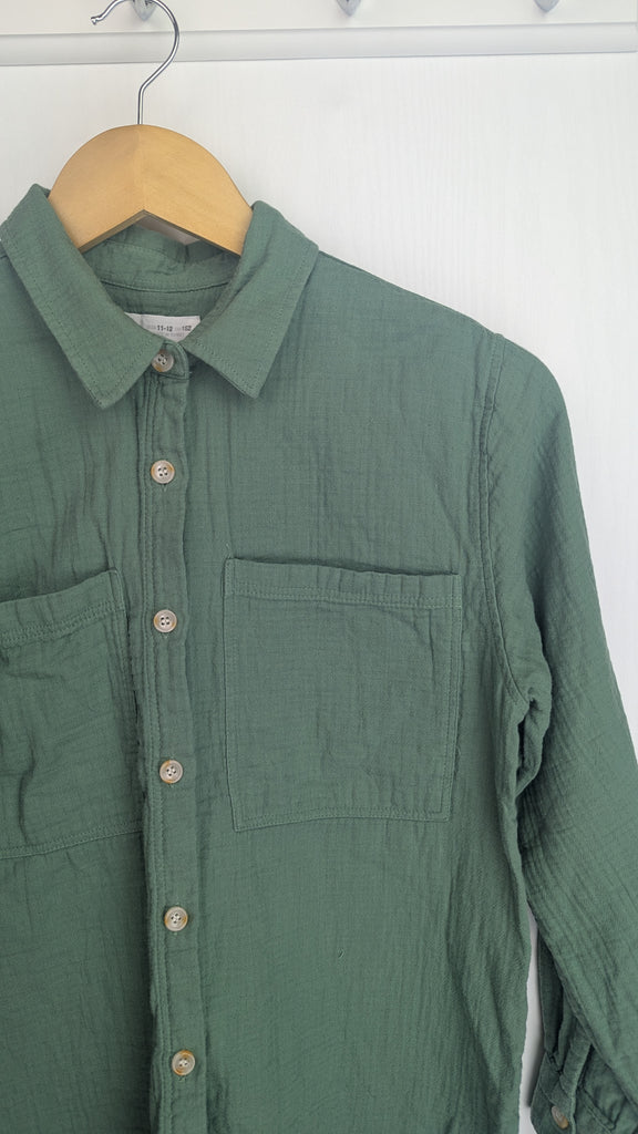 Zara Green Frayed Long sleeve Cotton Shirt - Girls 11-12 Years Zara Used, Preloved, Preworn & Second Hand Baby, Kids & Children's Clothing UK Online. Cheap affordable. Brands including Next, Joules, Nutmeg Morrisons, TU, F&F, H&M.