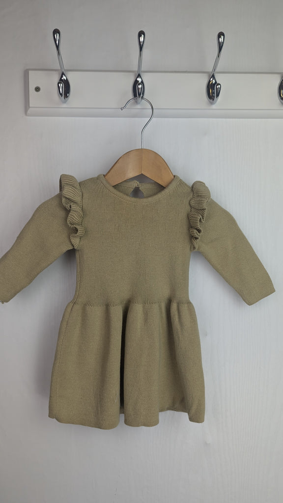 George Olive Green Knit Dress - Girls Newborn George Used, Preloved, Preworn & Second Hand Baby, Kids & Children's Clothing UK Online. Cheap affordable. Brands including Next, Joules, Nutmeg Morrisons, TU, F&F, H&M.