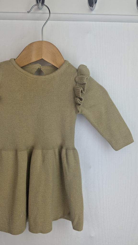 George Olive Green Knit Dress - Girls Newborn George Used, Preloved, Preworn & Second Hand Baby, Kids & Children's Clothing UK Online. Cheap affordable. Brands including Next, Joules, Nutmeg Morrisons, TU, F&F, H&M.