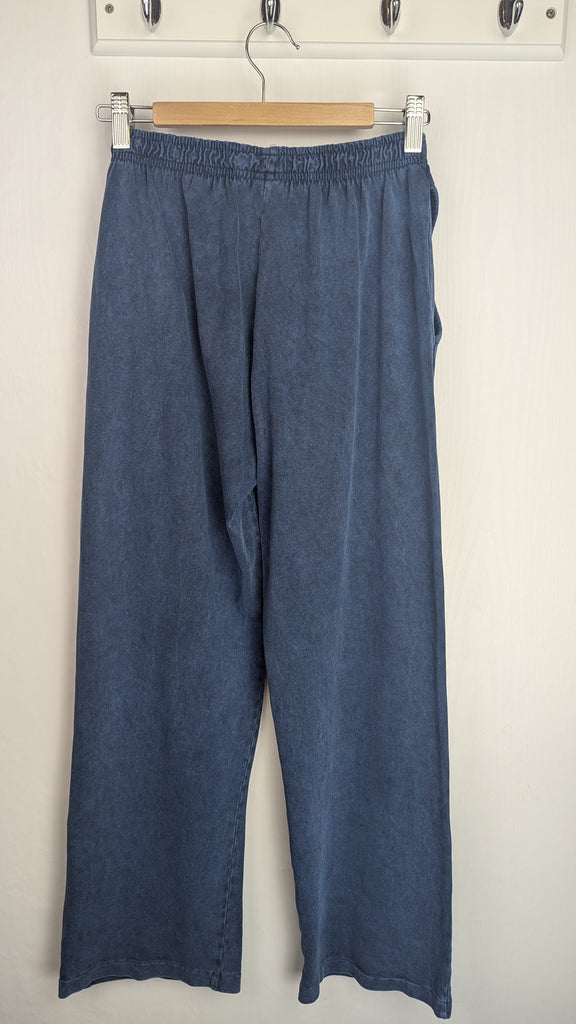 Zara Faded Effect Blue Trousers - Girls 11-12 Years Zara Used, Preloved, Preworn & Second Hand Baby, Kids & Children's Clothing UK Online. Cheap affordable. Brands including Next, Joules, Nutmeg Morrisons, TU, F&F, H&M.