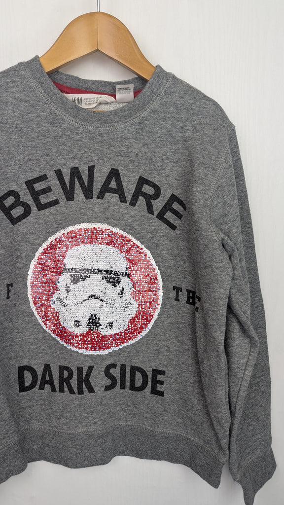 H&M Grey Star Wars Sequin Jumper - Boys 7-8 Years H&M Used, Preloved, Preworn & Second Hand Baby, Kids & Children's Clothing UK Online. Cheap affordable. Brands including Next, Joules, Nutmeg Morrisons, TU, F&F, H&M.