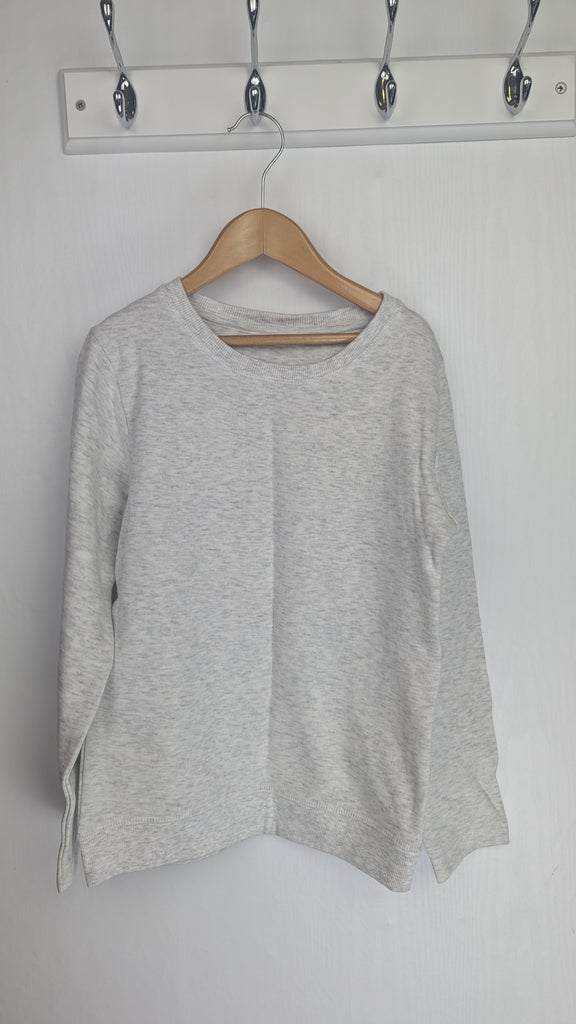 NEW TV Mania plain Beige Grey Jumper - Boys 8 Years TV Mania Used, Preloved, Preworn & Second Hand Baby, Kids & Children's Clothing UK Online. Cheap affordable. Brands including Next, Joules, Nutmeg Morrisons, TU, F&F, H&M.