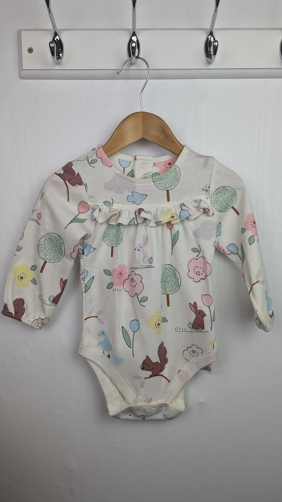 NEW M&S Cream Squirrel, Duck & Bunnies Bodysuit - Girls 6-9 Months Marks & Spencer Used, Preloved, Preworn & Second Hand Baby, Kids & Children's Clothing UK Online. Cheap affordable. Brands including Next, Joules, Nutmeg Morrisons, TU, F&F, H&M.