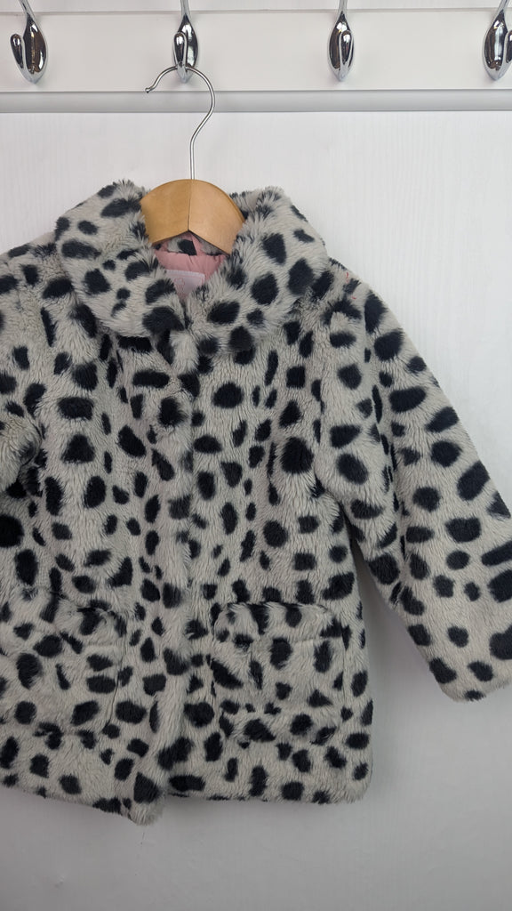 TU Dalmatian Faux Fur Coat - Girls 12-18 Months TU Used, Preloved, Preworn & Second Hand Baby, Kids & Children's Clothing UK Online. Cheap affordable. Brands including Next, Joules, Nutmeg Morrisons, TU, F&F, H&M.