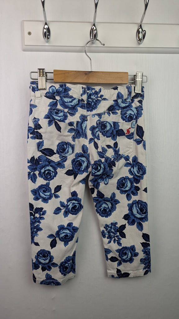 Joules Blue Floral Cropped Trousers - Girls 5 Years Joules Used, Preloved, Preworn & Second Hand Baby, Kids & Children's Clothing UK Online. Cheap affordable. Brands including Next, Joules, Nutmeg Morrisons, TU, F&F, H&M.