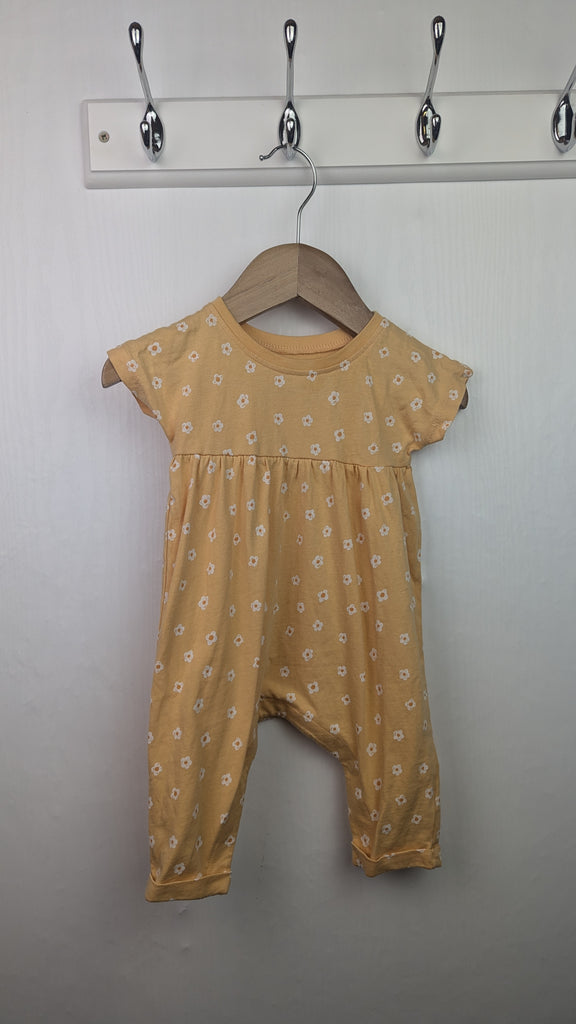 George Floral Romper - Girls 0-3 Months Little Ones Preloved Used, Preloved, Preworn & Second Hand Baby, Kids & Children's Clothing UK Online. Cheap affordable. Brands including Next, Joules, Nutmeg Morrisons, TU, F&F, H&M.