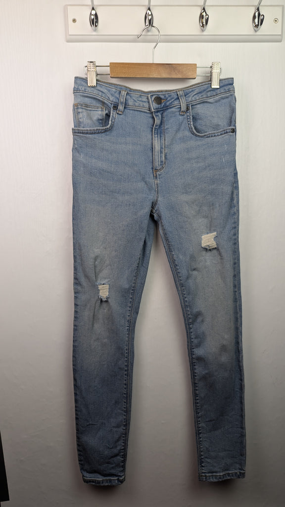 River Island Ripped Jeans - Girls 11 Years River Island Used, Preloved, Preworn & Second Hand Baby, Kids & Children's Clothing UK Online. Cheap affordable. Brands including Next, Joules, Nutmeg Morrisons, TU, F&F, H&M.