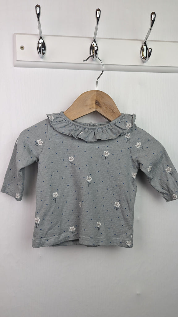 Next Floral Long Sleeve Top - Girls 0-3 Months Little Ones Preloved Used, Preloved, Preworn & Second Hand Baby, Kids & Children's Clothing UK Online. Cheap affordable. Brands including Next, Joules, Nutmeg Morrisons, TU, F&F, H&M.