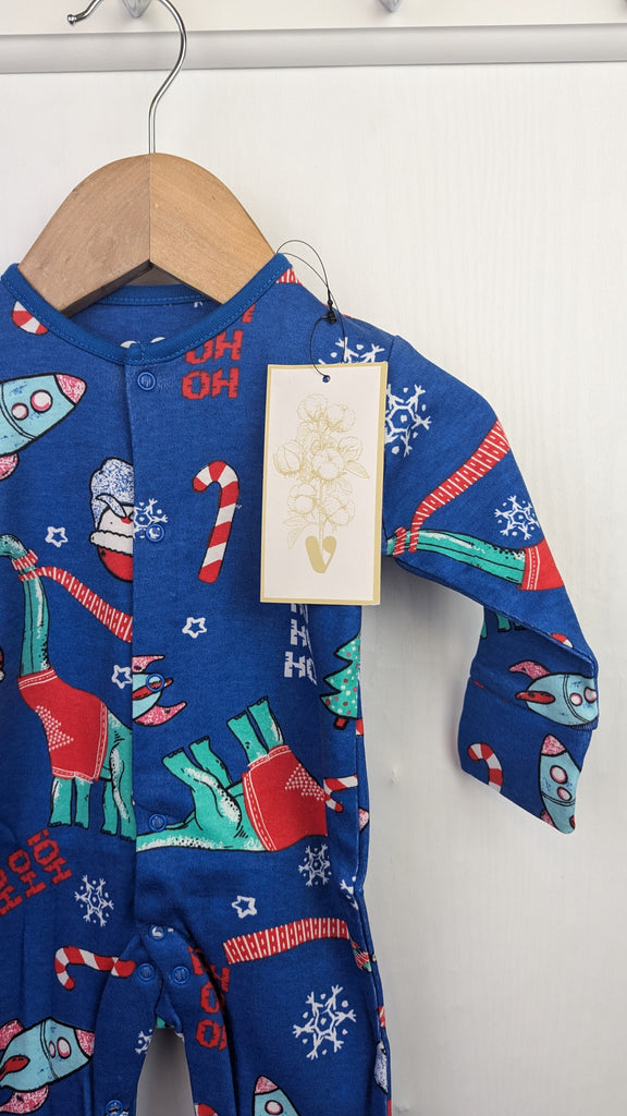 V by Very Christmas Sleepsuit - Boys 0-3 Months V by Very Used, Preloved, Preworn & Second Hand Baby, Kids & Children's Clothing UK Online. Cheap affordable. Brands including Next, Joules, Nutmeg Morrisons, TU, F&F, H&M.