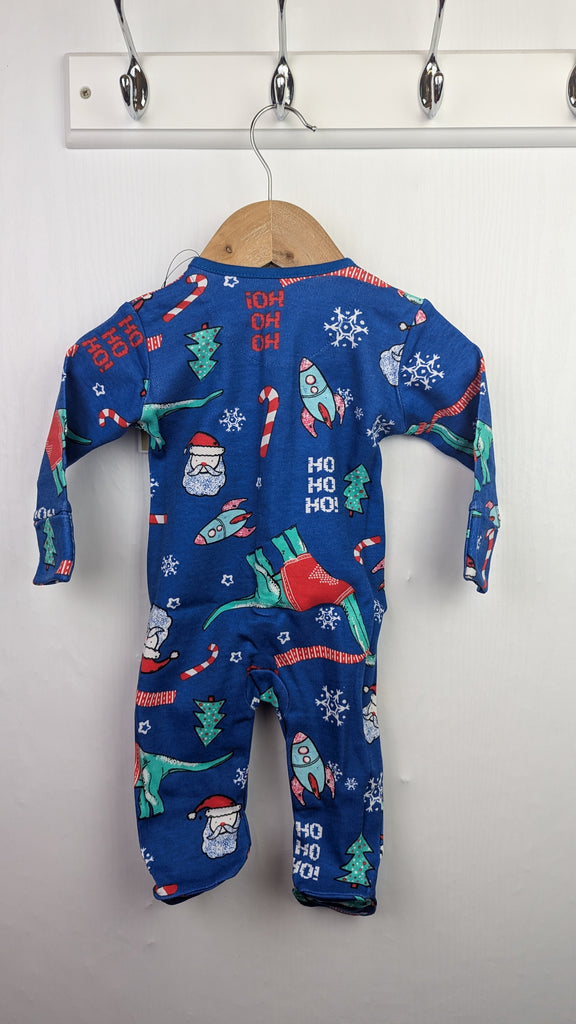 V by Very Christmas Sleepsuit - Boys 0-3 Months V by Very Used, Preloved, Preworn & Second Hand Baby, Kids & Children's Clothing UK Online. Cheap affordable. Brands including Next, Joules, Nutmeg Morrisons, TU, F&F, H&M.