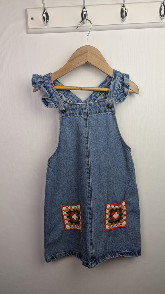 Matalan Crochet Denim Dungaree Dress - Girls 3-4 Years Little Ones Preloved Used, Preloved, Preworn & Second Hand Baby, Kids & Children's Clothing UK Online. Cheap affordable. Brands including Next, Joules, Nutmeg Morrisons, TU, F&F, H&M.