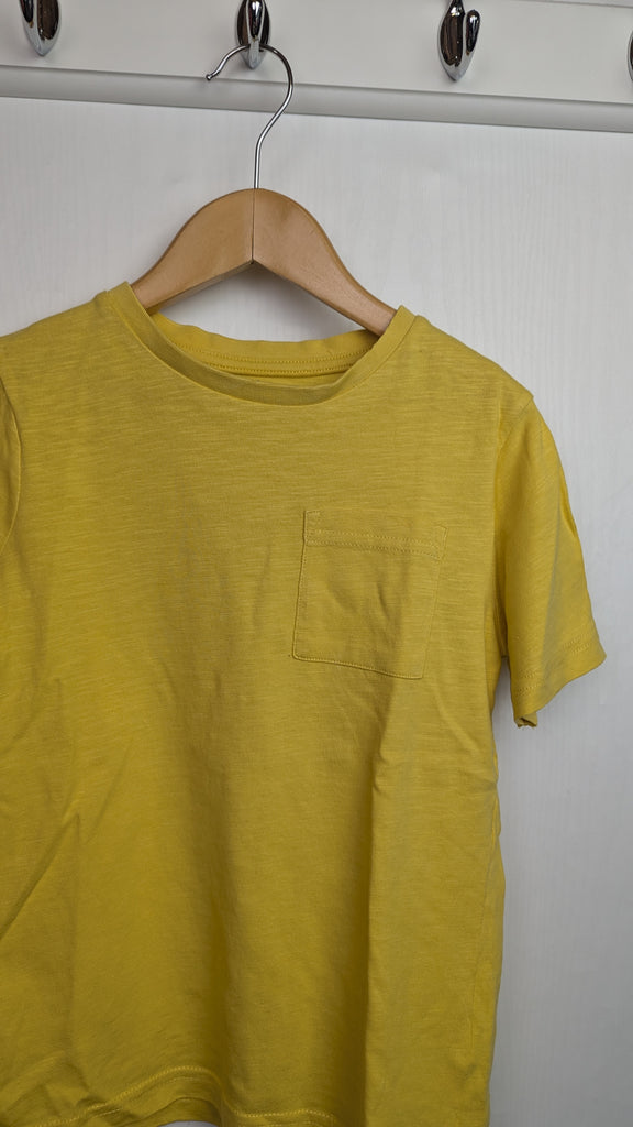 TU Yellow Pocket Short Sleeve Top - Boys 4-5 Years Little Ones Preloved Used, Preloved, Preworn & Second Hand Baby, Kids & Children's Clothing UK Online. Cheap affordable. Brands including Next, Joules, Nutmeg Morrisons, TU, F&F, H&M.