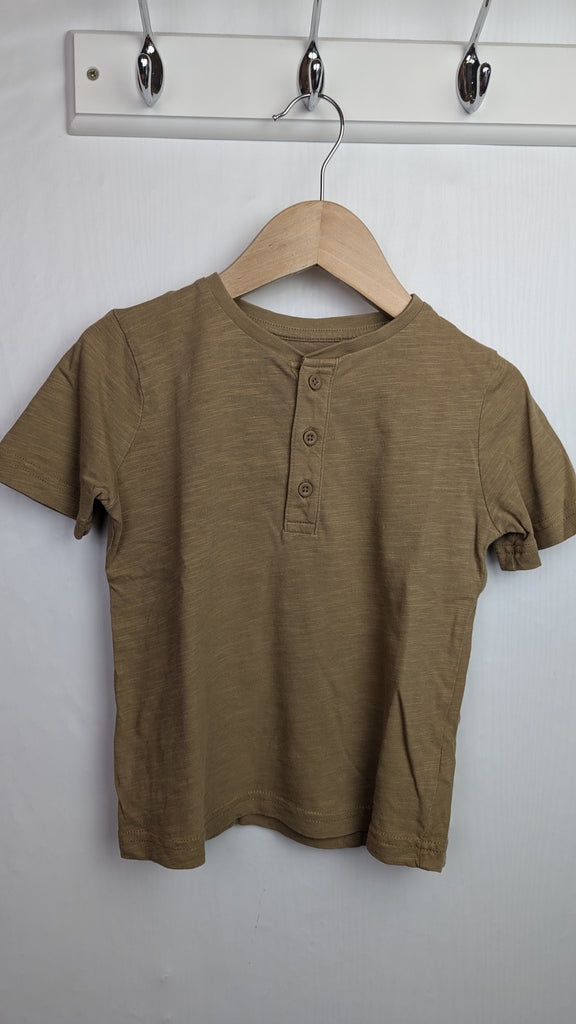 TU Light Brown Short Sleeve Top - Boys 3 Years Little Ones Preloved Used, Preloved, Preworn & Second Hand Baby, Kids & Children's Clothing UK Online. Cheap affordable. Brands including Next, Joules, Nutmeg Morrisons, TU, F&F, H&M.