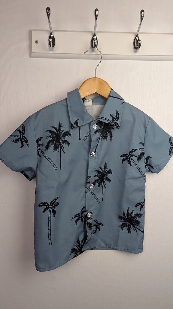 Shein Blue Palm Tree's Shirt - Boys 5 Years Little Ones Preloved Used, Preloved, Preworn & Second Hand Baby, Kids & Children's Clothing UK Online. Cheap affordable. Brands including Next, Joules, Nutmeg Morrisons, TU, F&F, H&M.