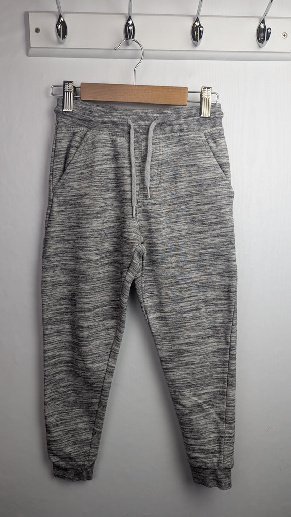 George Grey Jogging Bottoms - Boys 7-8 Years Little Ones Preloved Used, Preloved, Preworn & Second Hand Baby, Kids & Children's Clothing UK Online. Cheap affordable. Brands including Next, Joules, Nutmeg Morrisons, TU, F&F, H&M.