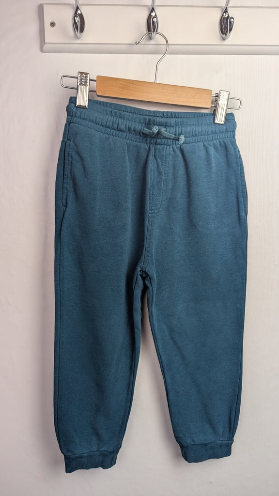 George Green/Blue Jogging Bottoms - Boys 3-4 Years Little Ones Preloved Used, Preloved, Preworn & Second Hand Baby, Kids & Children's Clothing UK Online. Cheap affordable. Brands including Next, Joules, Nutmeg Morrisons, TU, F&F, H&M.