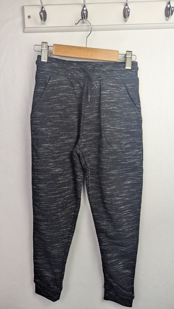 George Black & White Jogging Bottoms - Boys 8-9 Years Little Ones Preloved Used, Preloved, Preworn & Second Hand Baby, Kids & Children's Clothing UK Online. Cheap affordable. Brands including Next, Joules, Nutmeg Morrisons, TU, F&F, H&M.