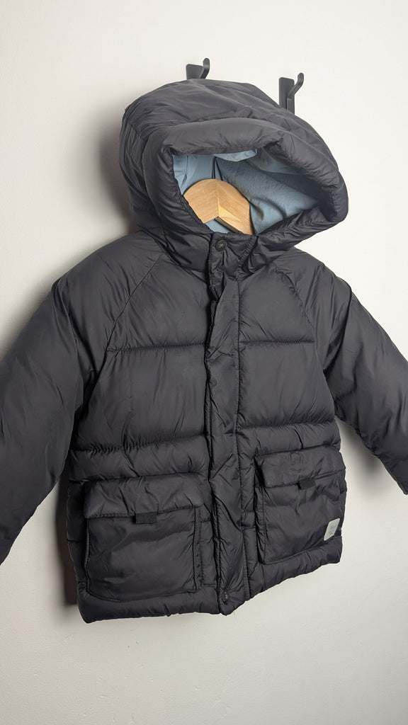 Zara Black Padded Coat - Boys 18-24 Months Little Ones Preloved Used, Preloved, Preworn & Second Hand Baby, Kids & Children's Clothing UK Online. Cheap affordable. Brands including Next, Joules, Nutmeg Morrisons, TU, F&F, H&M.