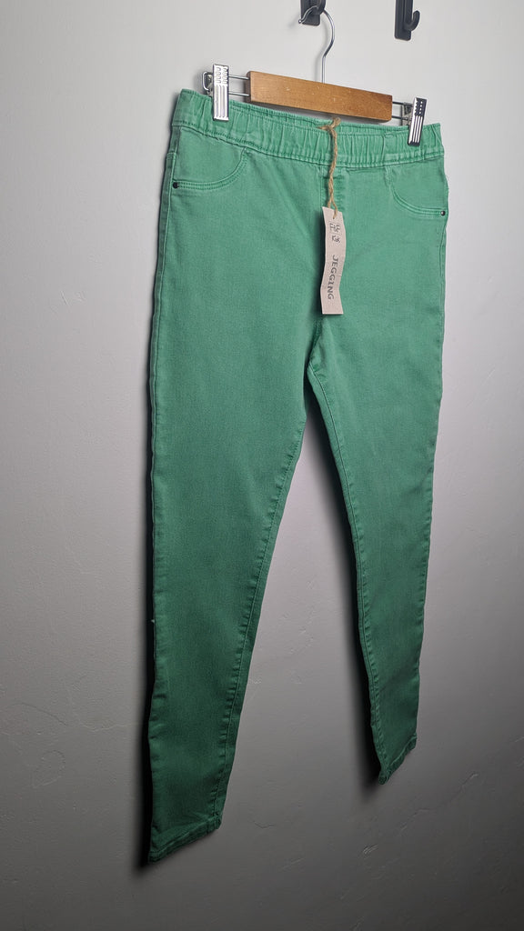 NWT's F&F Green Jeggings - Girls 11-12 Years Little Ones Preloved Used, Preloved, Preworn & Second Hand Baby, Kids & Children's Clothing UK Online. Cheap affordable. Brands including Next, Joules, Nutmeg Morrisons, TU, F&F, H&M.