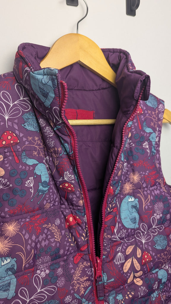 FatFace Purple Floral Reversible Body Warmer - Girls 12-13 Years Little Ones Preloved Used, Preloved, Preworn & Second Hand Baby, Kids & Children's Clothing UK Online. Cheap affordable. Brands including Next, Joules, Nutmeg Morrisons, TU, F&F, H&M.